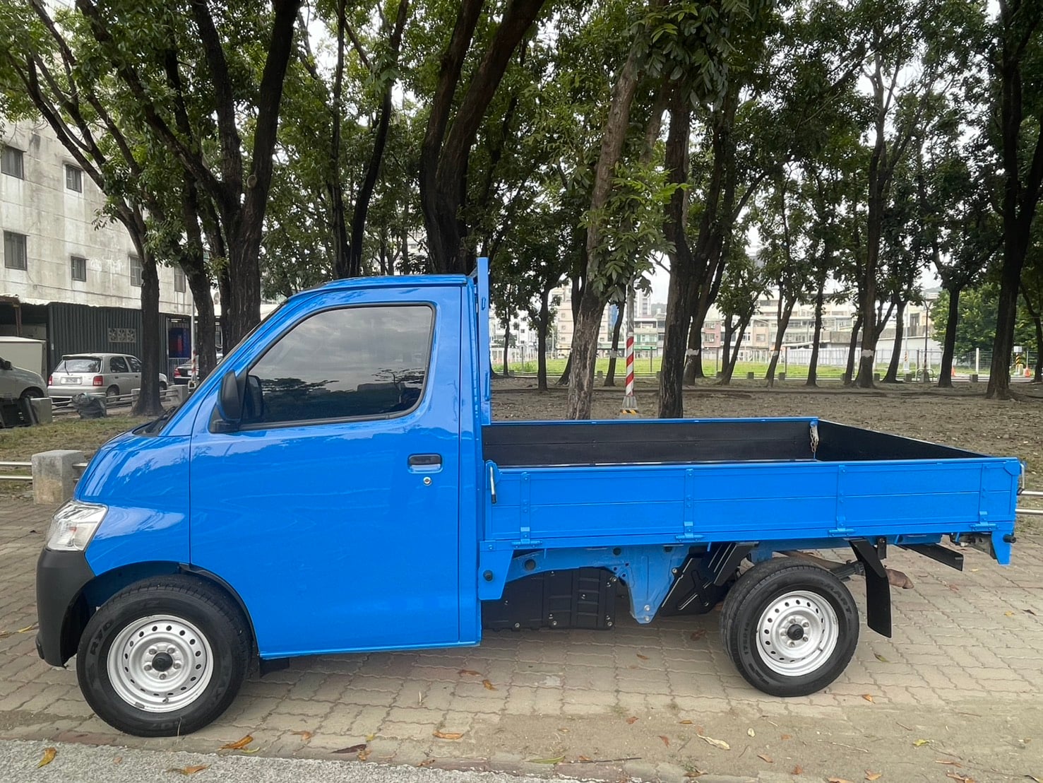 《鑫宏車業》木床手排小貨車，發財王牌 超能載  第5張相片