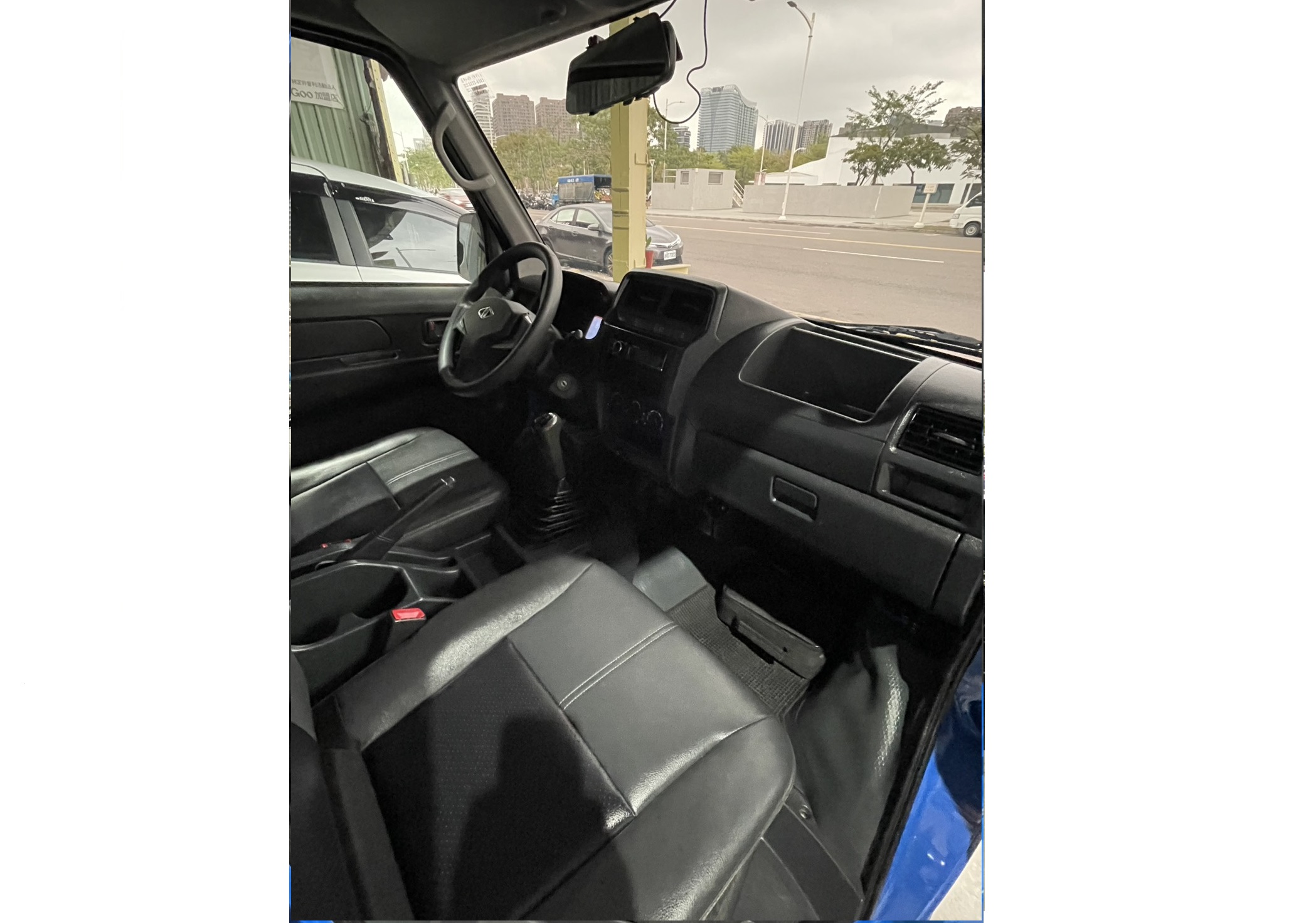 《鑫宏車業》此商品已下架---新進車輛 ◆升降貨帆 載貨空間大◆可配合消費者更改為車斗或車廂  第8張相片