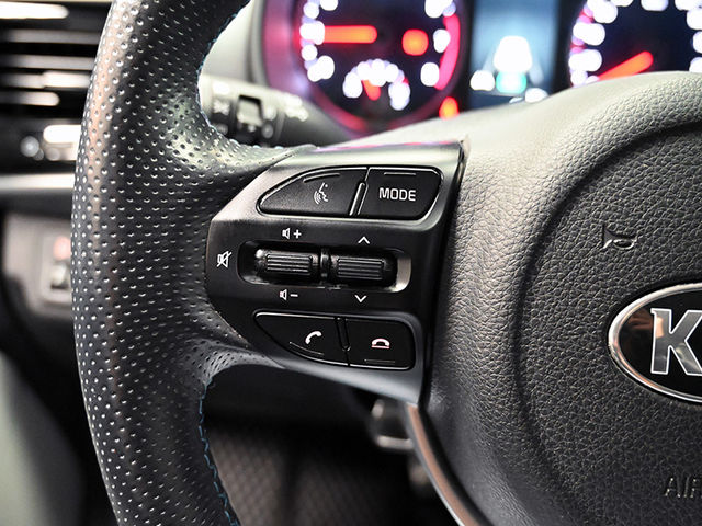 Kia stonic  第11張相片