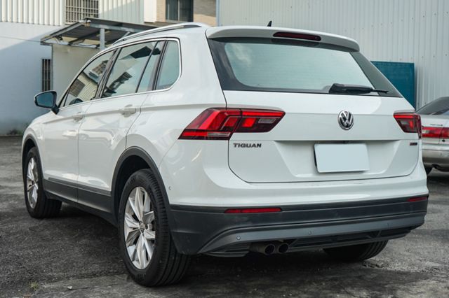 330 TSI 、里程7萬多、渦增、環景、電動尾門、免KEY、電座、藍牙、跟車、定速、整備中  第3張相片