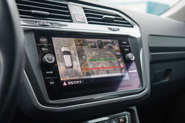 330 TSI 、里程7萬多、渦增、環景、電動尾門、免KEY、電座、藍牙、跟車、定速、整備中  第11張相片