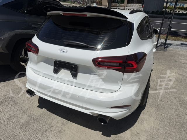 FORD福特 FOCUS WAGON  第4張相片