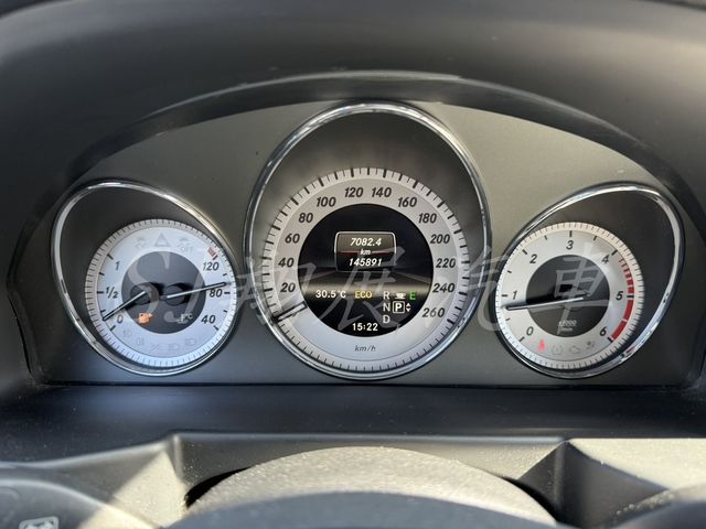 M-BENZ賓士 GLK220  第6張相片