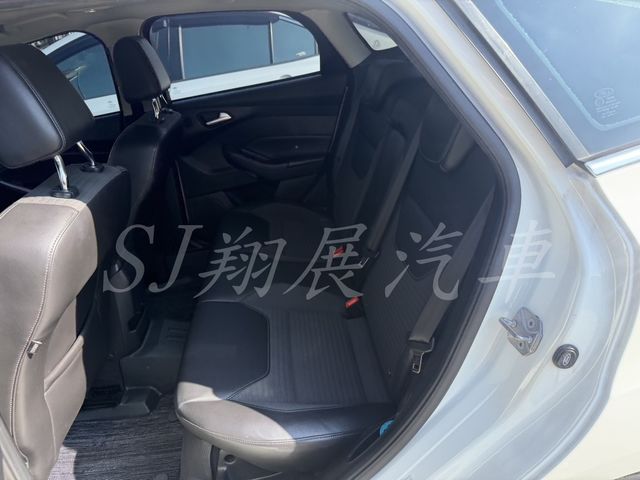 FORD福特 FOCUS  第6張相片