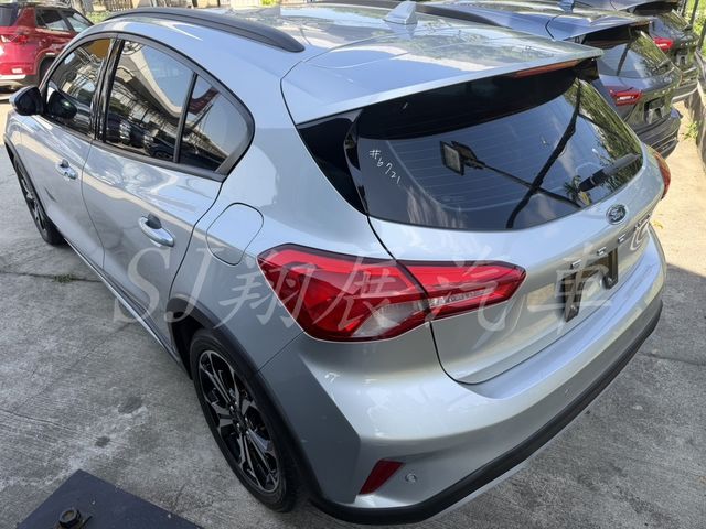 FORD福特 FOCUS ACTIVE  第3張相片