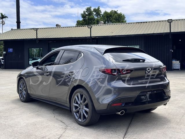 MAZDA馬自達 MAZDA 3  第4張相片