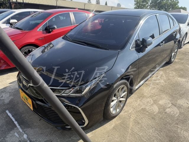 TOYOTA豐田 ALTIS  第1張相片