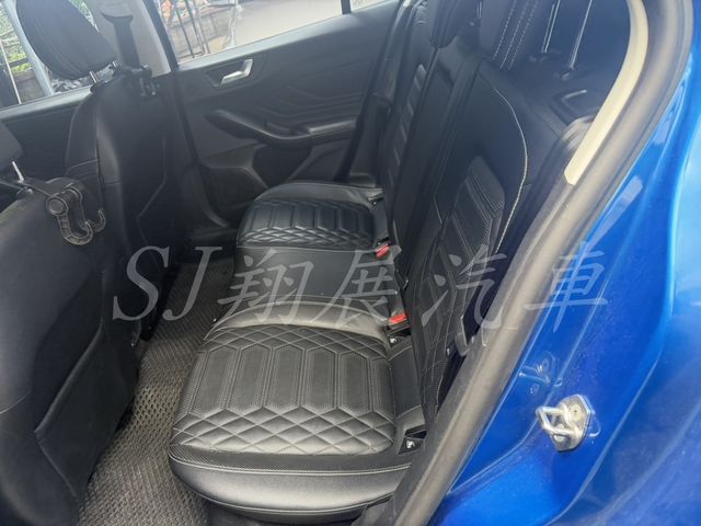 FORD福特 FOCUS ACTIVE  第6張相片