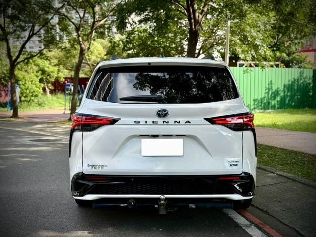 市場稀有XSE版 AWD 加裝合法拖車勾  第3張相片