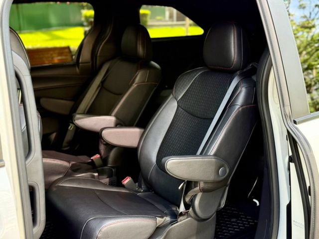 市場稀有XSE版 AWD 加裝合法拖車勾  第9張相片