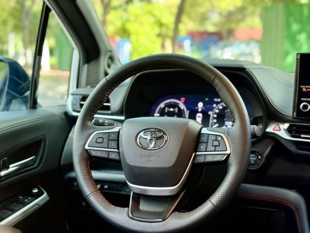 市場稀有XSE版 AWD 加裝合法拖車勾  第11張相片