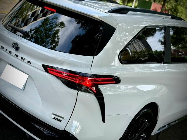 市場稀有XSE版 AWD 加裝合法拖車勾  第16張相片