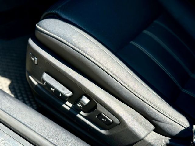 豪華版 全原廠保養 ACC 車偏警示 雙前座電動椅  第10張相片