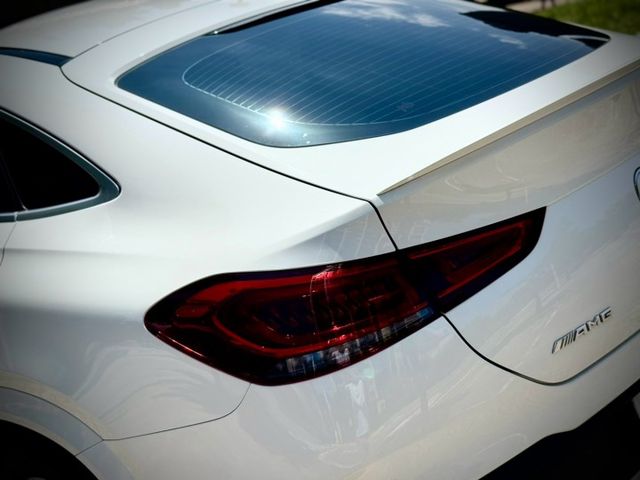 AMG 53 coupe U88旋鈕 全景天窗 賽車椅 紅色安全帶  第16張相片