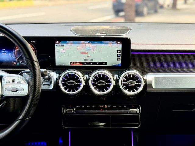EQB 300 4MATIC 加裝通風椅  第13張相片