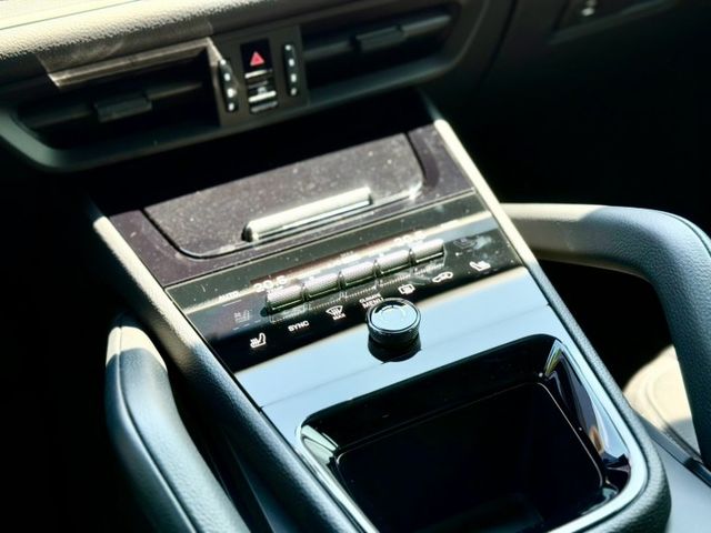E3.2 Coupe 加熱椅 車道維持 記憶裝置 電動椅  第13張相片