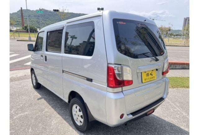 Mitsubishi A180  第6張相片
