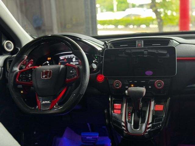 旗艦S版..全景天窗 ..Acc跟車..CarPlay ..盲點..電動椅..電動尾門  第4張相片