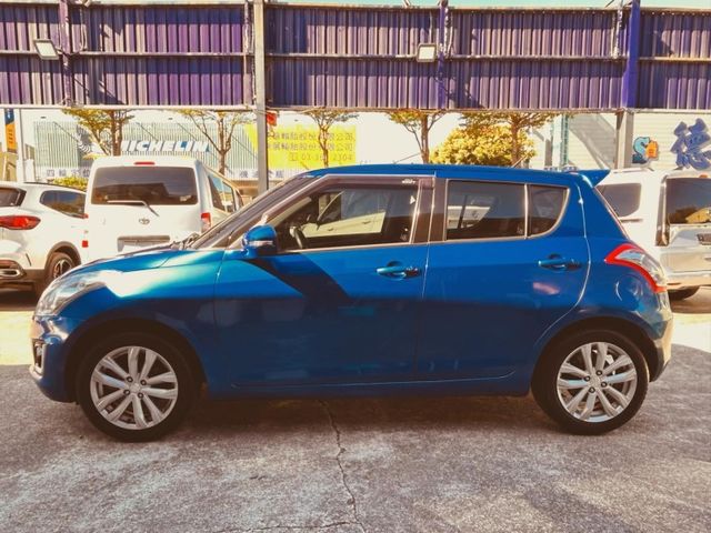 Suzuki SWIFT  第2張相片