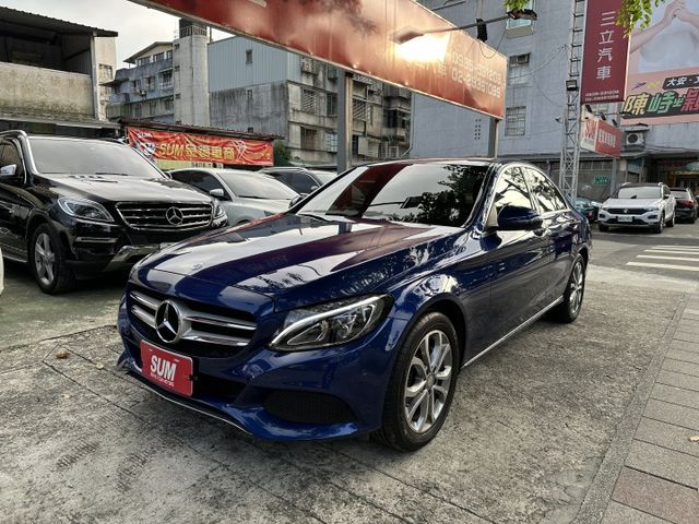 總代理 Avantgarde 記憶雙電動椅 雙區恆溫 後座出風口 僅跑五萬公里里程保證! 內容有詳細照片  第1張相片