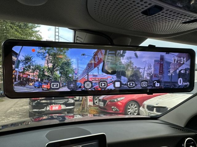 總代理 Avantgarde 記憶雙電動椅 雙區恆溫 後座出風口 僅跑五萬公里里程保證! 內容有詳細照片  第17張相片