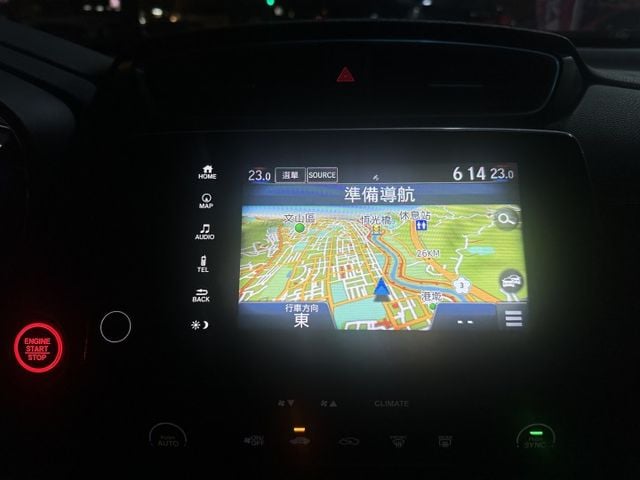 CRV五代! 1.5渦輪增壓 電子手剎車 Auto Hold 後座出風口 數位儀表 僅跑五萬! 內容有詳細照片  第17張相片