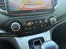 VTI-S版 HID感應頭燈 安卓車機 雙區恆溫空調 倒車顯影 衛星導航 電動天窗 僅跑9萬多公里  第10張縮圖