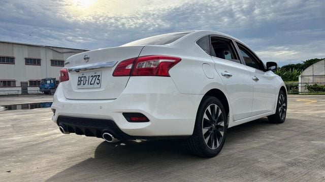 NISSAN日產 SENTRA  第7張相片