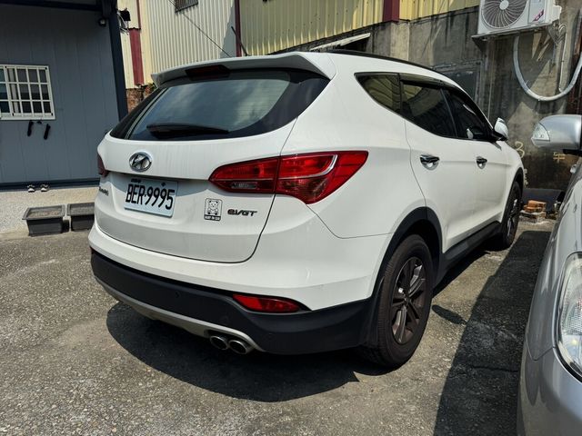 HYUNDAI現代 SANTA FE  第5張相片