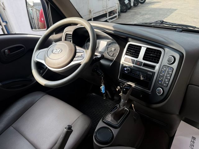 Hyundai  Porter  第14張相片