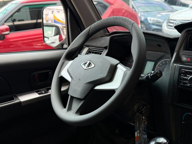 Mitsubishi  Veryca  第11張相片