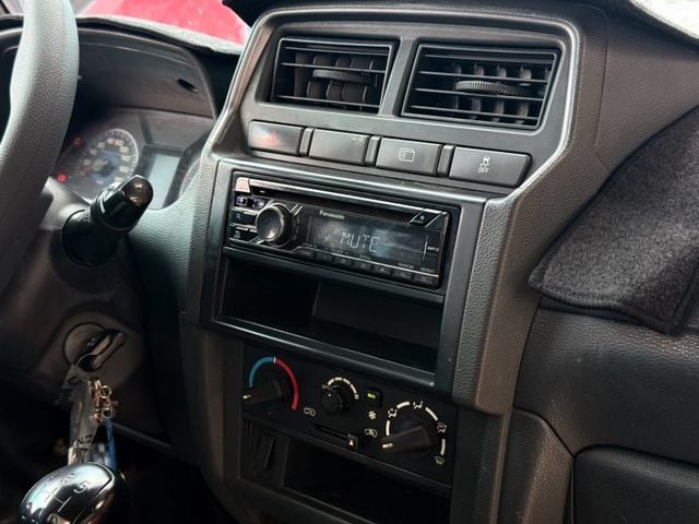 Mitsubishi  Veryca  第12張相片