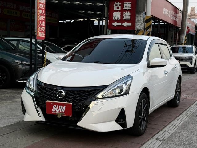 Nissan  Tiida  第4張相片
