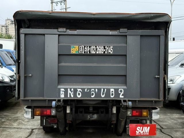 Hino  300 2021 日野300 平車頭升降蓬/四芯摺疊尾門/花板四錄 已做完大保養  第6張相片