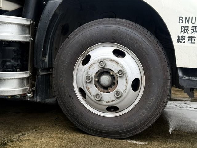 Hino  300 2021 日野300 平車頭升降蓬/四芯摺疊尾門/花板四錄 已做完大保養  第19張相片