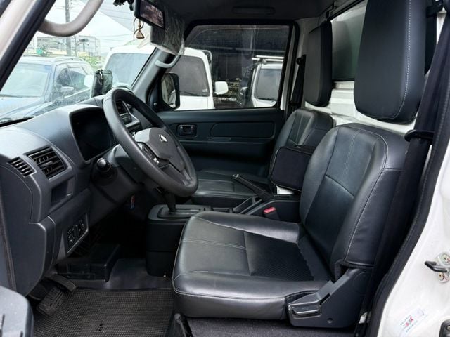 Mitsubishi  Veryca 2023 菱利 自排 升  第7張相片
