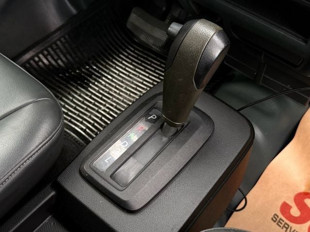 Mitsubishi  Veryca 2021菱利 三面掀 白鐵斗 自排  第10張相片