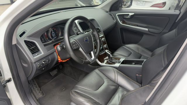 D4 豪華版 一手車 新車至今原廠保養 無待修 全車原版件 里程保證  第5張相片