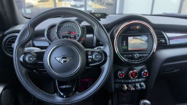 Mini Hatch 5D Cooper S (F55) 僅跑4.2萬公里  第13張相片