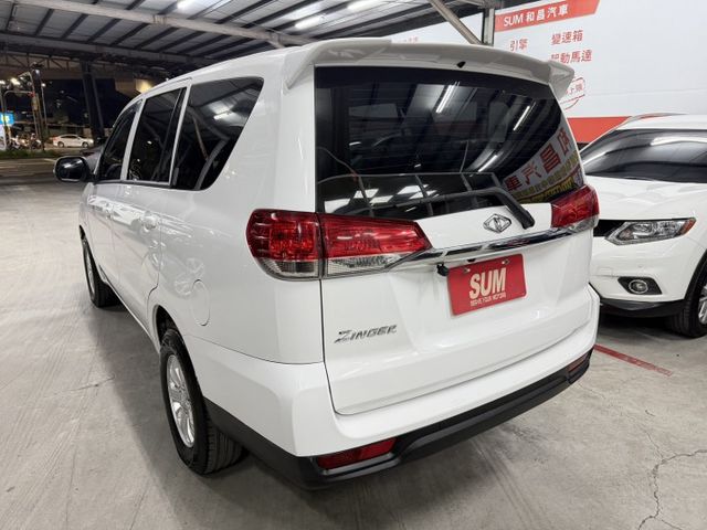 原廠保養 精緻型 低里程 後座出風口 安卓系統 行車紀錄器 三菱原廠5大系統可保固2年5萬公里  第4張相片