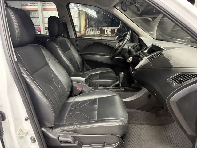 原廠保養 精緻型 低里程 後座出風口 安卓系統 行車紀錄器 三菱原廠5大系統可保固2年5萬公里  第9張相片