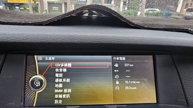X3 F25  第14張相片