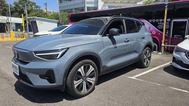 新車219萬408hp車  第2張相片