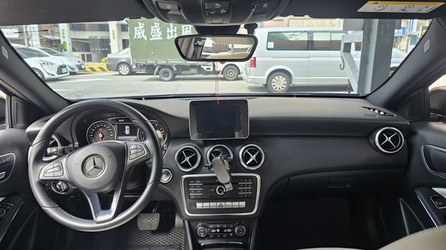 A-CLASS W176  第8張相片