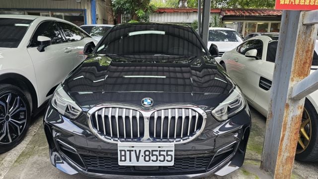 1 SERIES  第1張相片