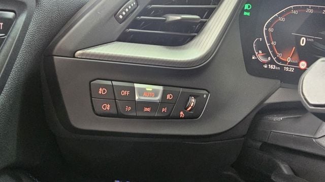 1 SERIES  第17張相片