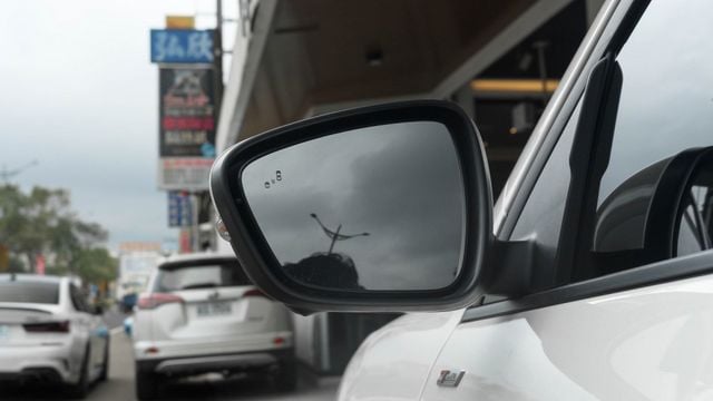 KUGA 6M  第5張相片