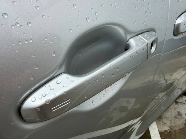 5人精典版 家庭用車、接送小孩、載貨創業 一台Sienta 全部搞定！  第14張相片