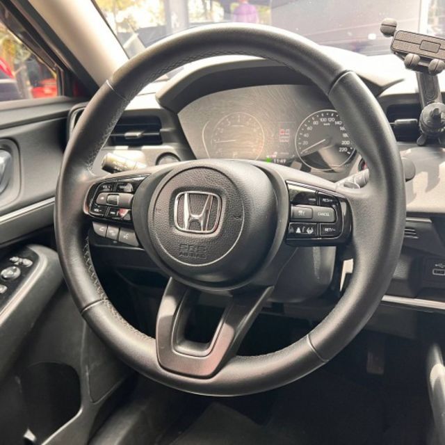 尊榮版一台能陪你上班，也能陪你追海浪、追日落的 HR-V！ 現在就來賞車親自感受 Honda 的高妥善率與優異空間機能！  第10張相片