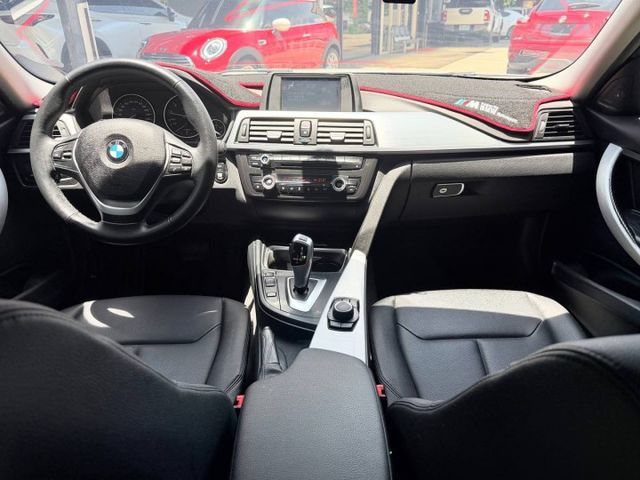總代理 跑得少、車況優質，歲月帶走的是年份，帶不走的是 BMW 歐洲車歷久彌新的質感  第5張相片